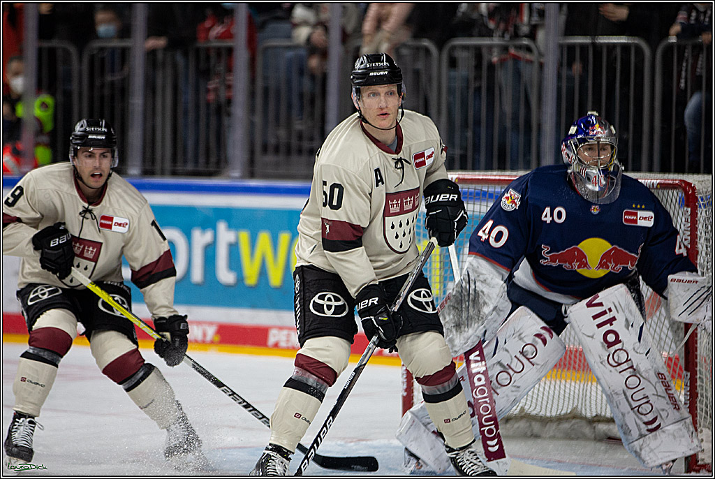 PENNY DEL;  Koelner Haie - EHC Red Bull Muenchen; Koeln, 18.03.2022